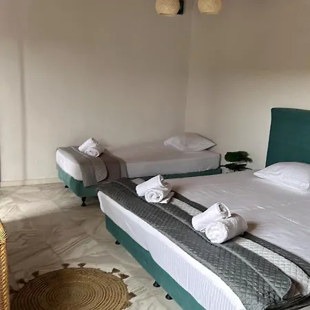 Marele Hills Apartments Néa Fókaia Δωμάτιο φωτογραφία